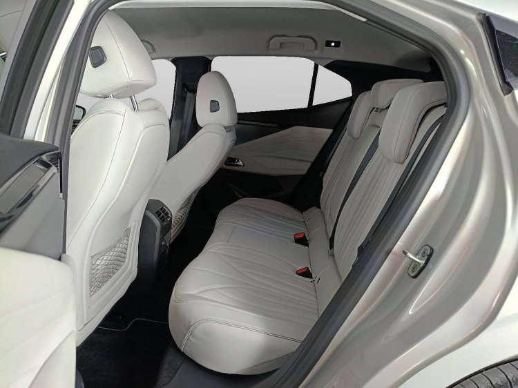 9 - Ds 4 DS4 1.5 bluehdi Esprit de Voyage 130cv auto