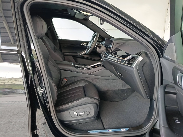 11 - BMW X6 BMW X6 xDrive30d M Sport