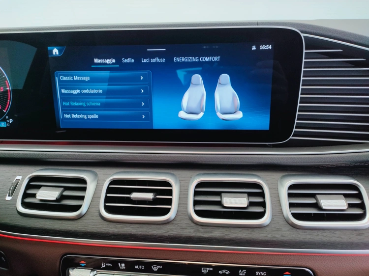 30 - Mercedes-Benz GLS 450 d AMG Line Premium Plus 4matic auto