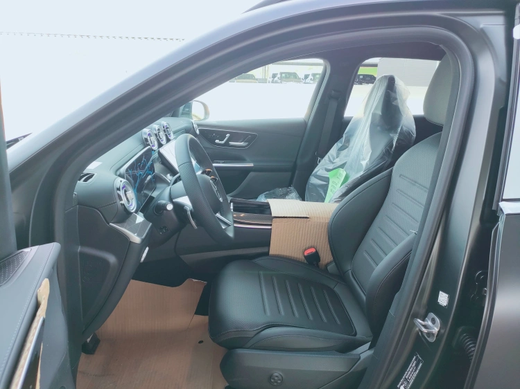 10 - Mercedes-Benz GLC 300 d 4MATIC