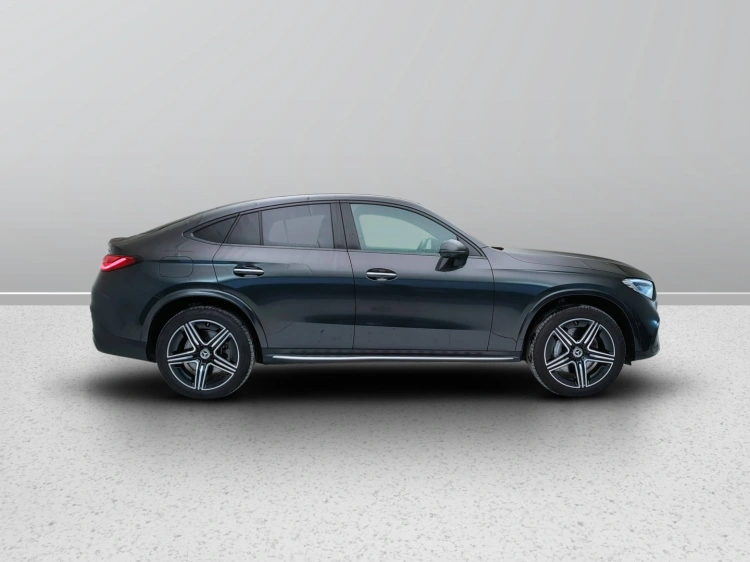 7 - Mercedes-Benz GLC 300 de phev AMG Line Advanced 4matic auto