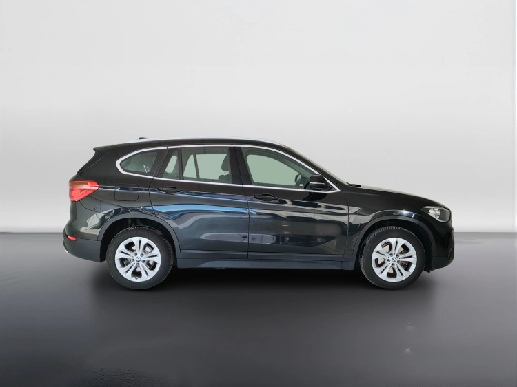 4 - BMW X1 X1 sdrive18d Advantage