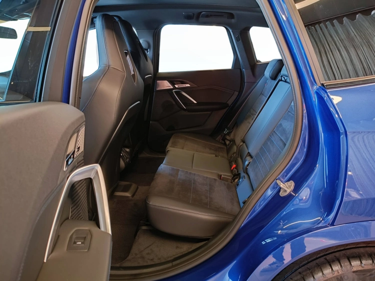 9 - BMW X1 M BMW X1 M35i xDrive