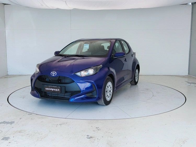 1 - Toyota Yaris YARIS 1.5H ECVT 5P MY26