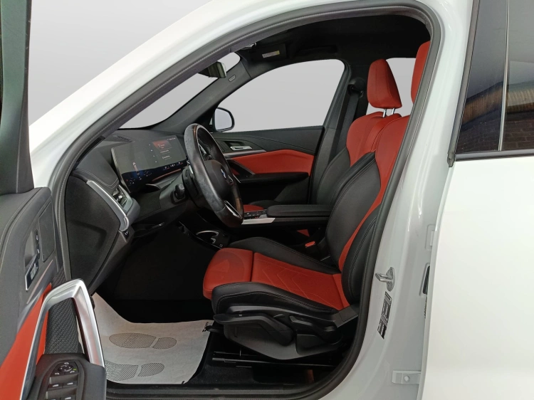 8 - BMW X1 X1 sdrive18d MSport auto