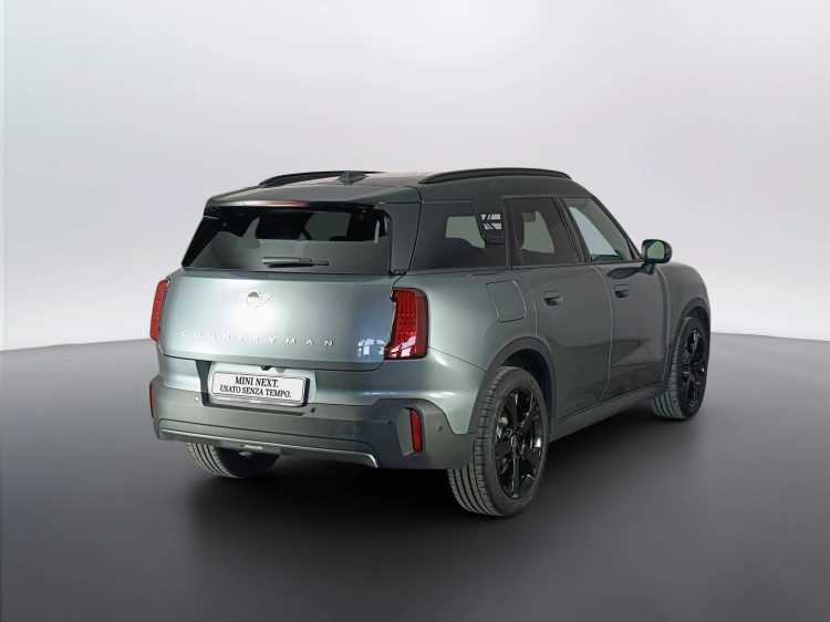 4 - MINI Countryman Mini Countryman 2.0 48V D Classic auto