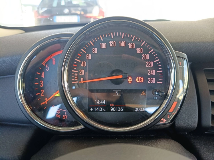 12 - MINI One Mini 1.5 One D Boost 5p my18