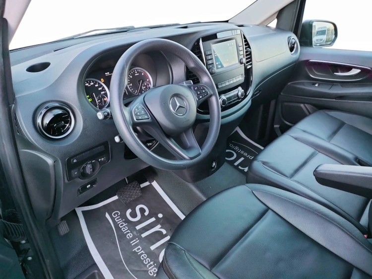 10 - Mercedes Vans Vito 116 cdi long tourer pro auto my20