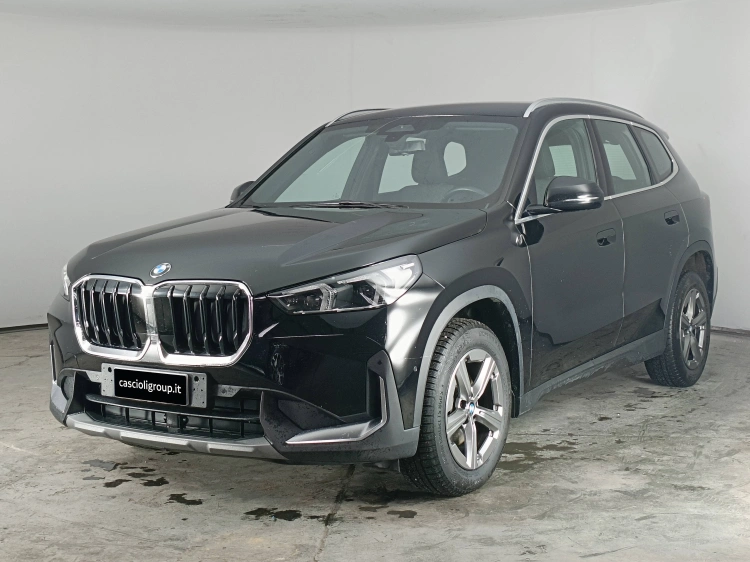 1 - BMW X1 X1 sdrive18d Edition Essence auto