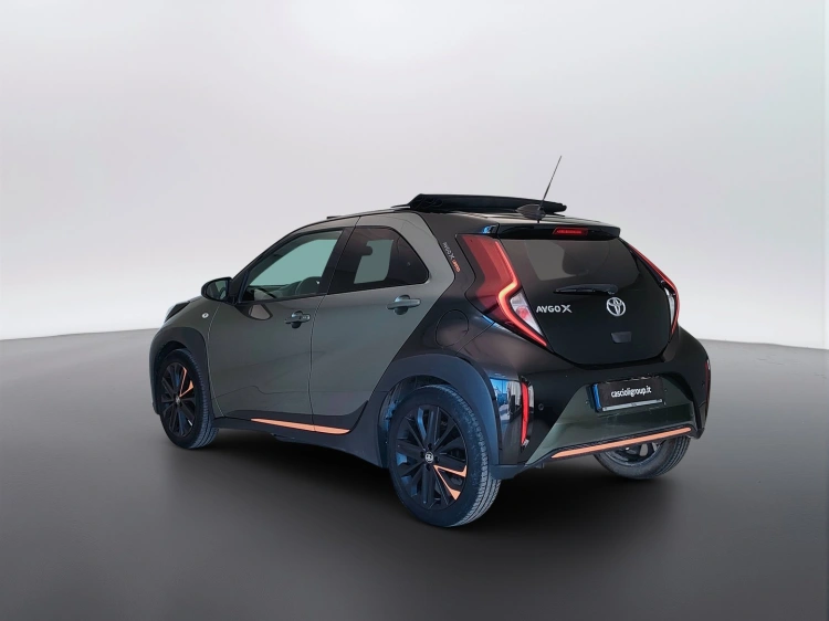 7 - Toyota Aygo X Aygo X 1.0 Limited Air 72cv s-cvt