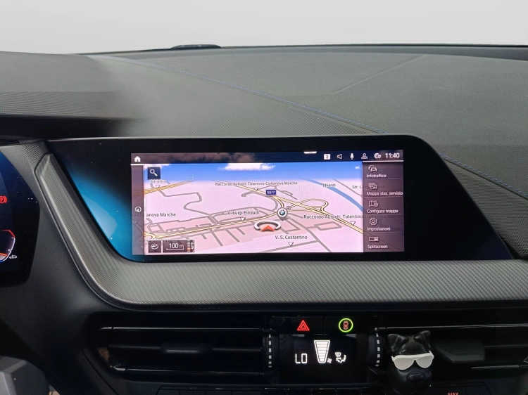 12 - BMW Serie 1 116 D M SPORT