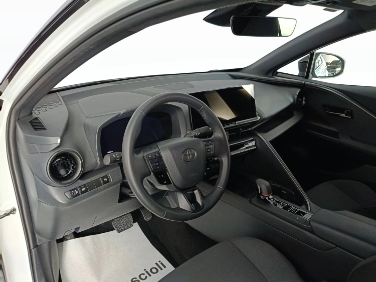 7 - Toyota C-HR C-HR 1.8 hv Trend fwd e-cvt