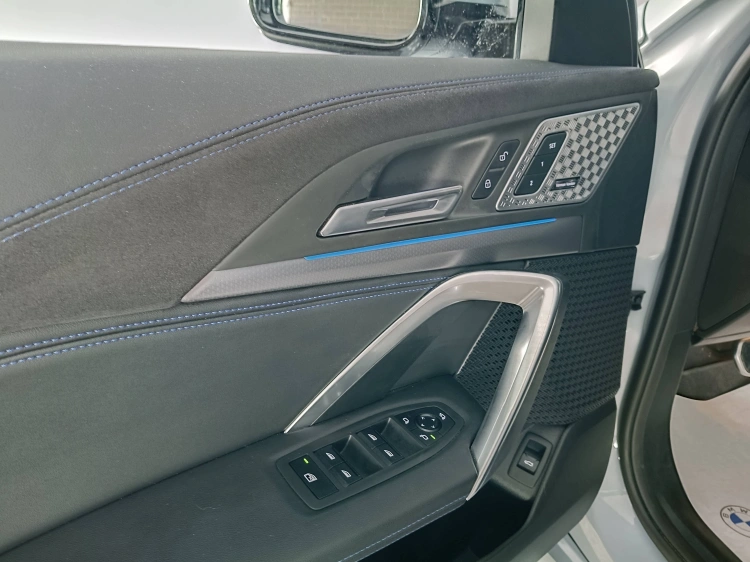14 - BMW X2 X2 xdrive 20d 48V MSport Pro auto