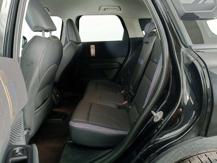 9 - MINI Countryman Mini Countryman 2.0 48V D Classic auto