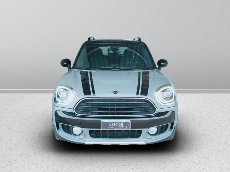 2 - MINI Countryman Mini Countryman 2.0 Cooper D my18