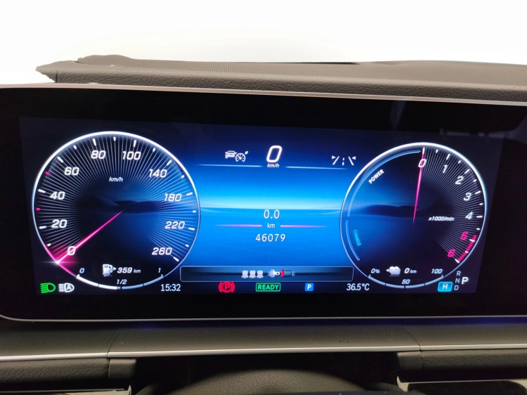 16 - Mercedes-Benz GLE 350 de phev AMG Line Advanced Plus 4matic auto