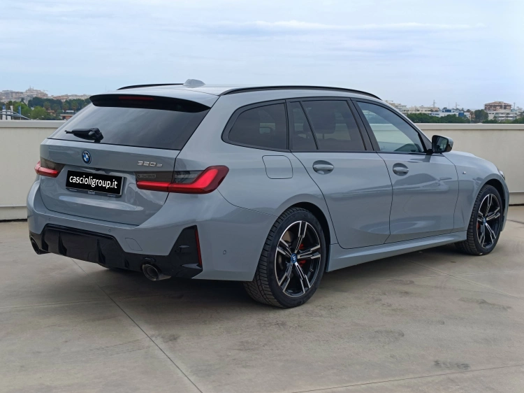 5 - BMW Serie 3 320e Touring MSport auto