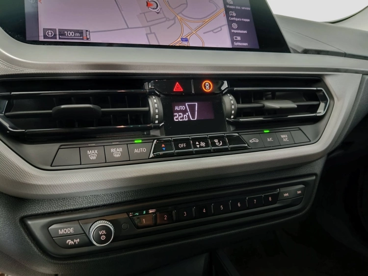16 - BMW Serie 1 