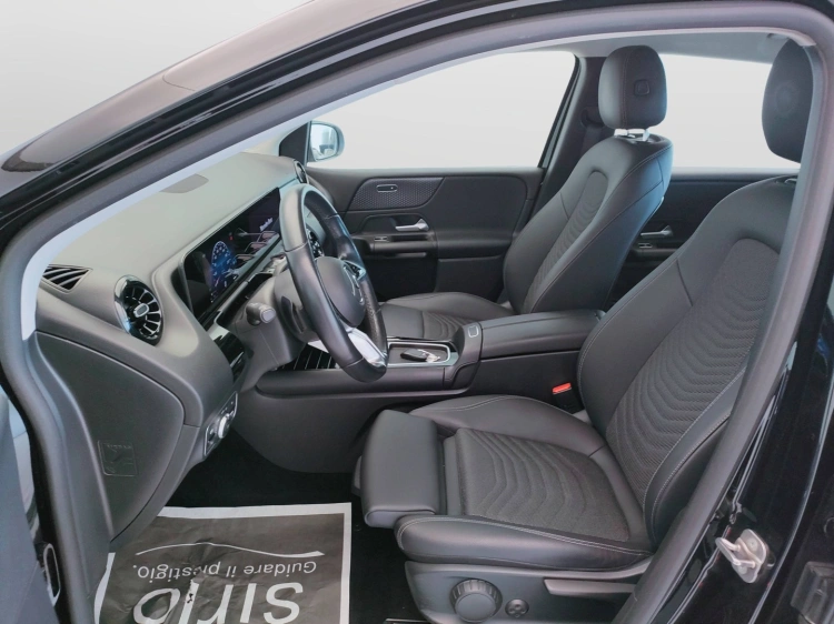 16 - Mercedes-Benz Classe B 180 d Advanced auto