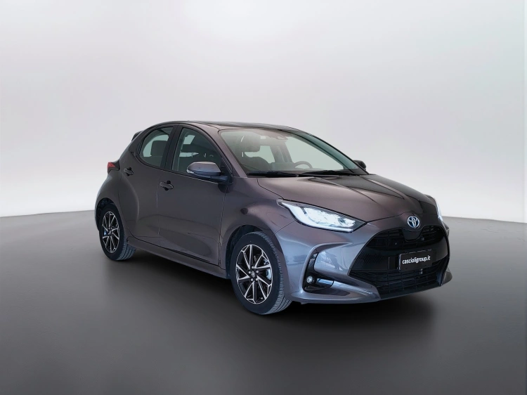 3 - Toyota Yaris Yaris 1.5h Trend