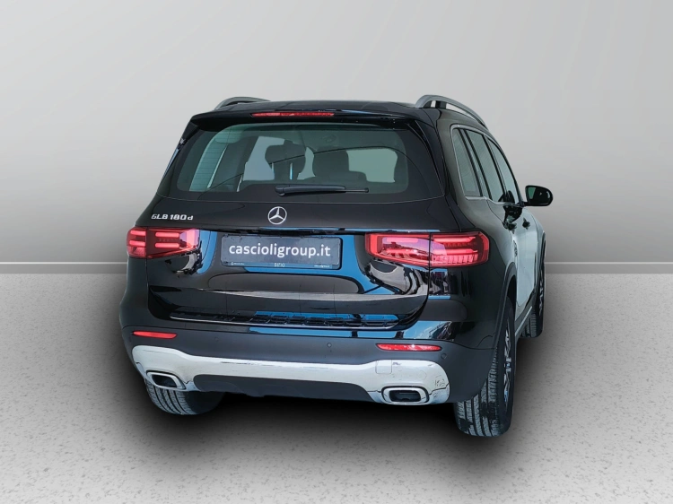 6 - Mercedes-Benz GLB 180 d Progressive Advanced auto