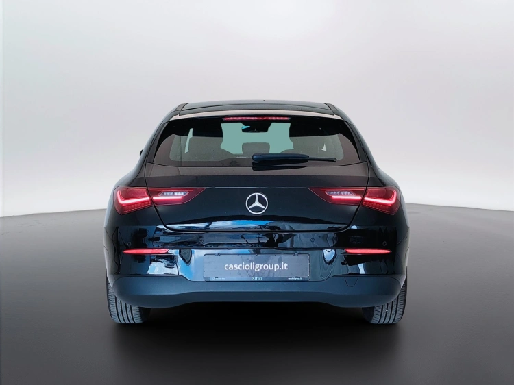 6 - Mercedes-Benz CLA Shooting Brake 180 d Advanced auto