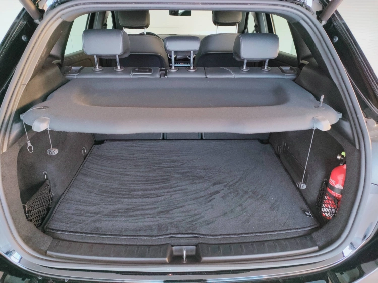 5 - Mercedes-Benz GLA 180 d Sport Plus auto