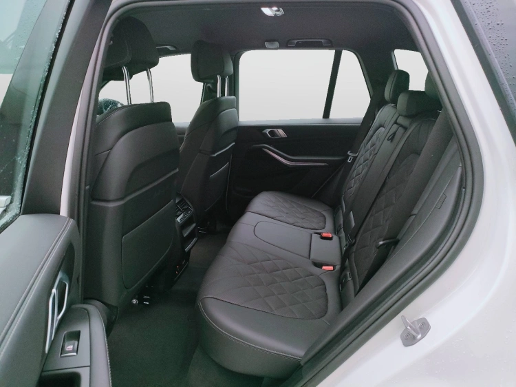 11 - BMW X5 X5 xdrive30d MSport auto