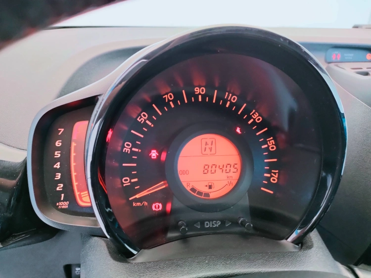 16 - Toyota Aygo Aygo 5p 1.0 x-cite m-mt