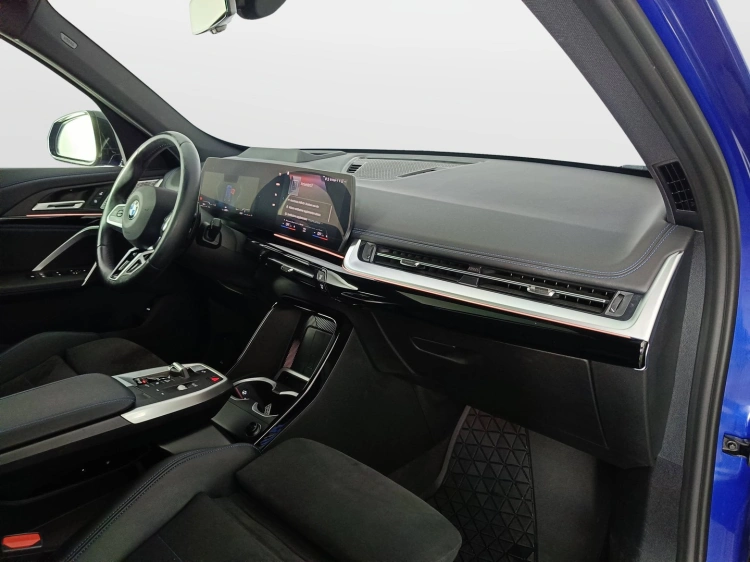 10 - BMW X1 X1 sdrive18d MSport Edition Balance auto