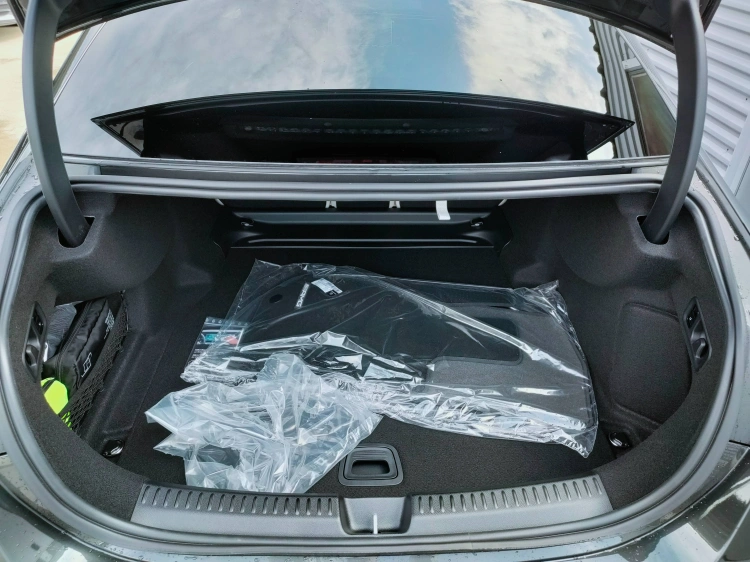 5 - Mercedes-Benz Classe E 220 d 4MATIC