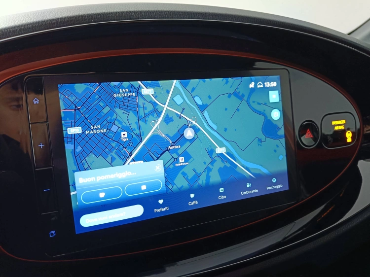 13 - Toyota Aygo X Aygo X 1.0 Lounge 72cv