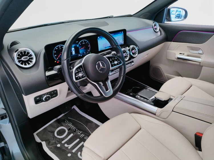 18 - Mercedes-Benz GLA 220 d Sport Plus 4matic auto