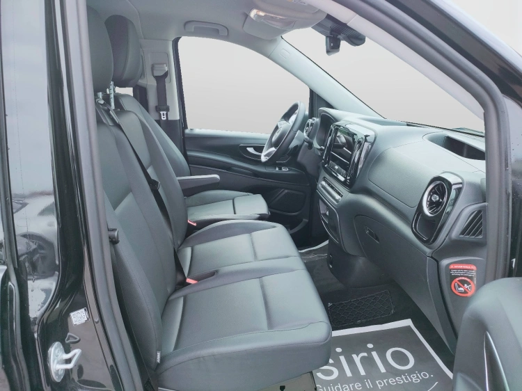 15 - Mercedes Vans Vito III 119 2024 Vito tourer 119 cdi extralong Select 9G-tronic