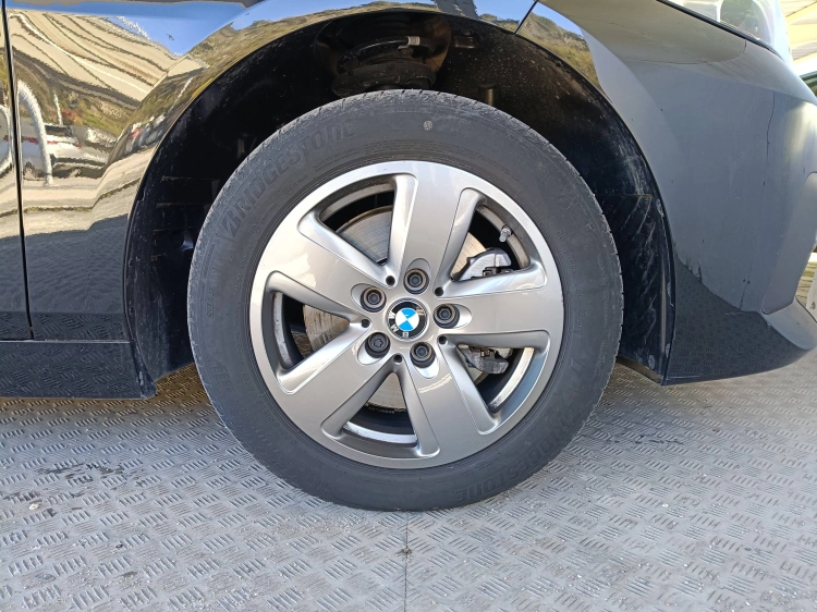 15 - BMW Serie 2 218i Gran Coupe Business Advantage 136cv