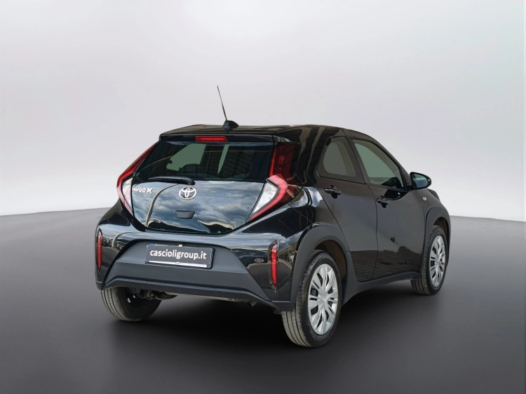 4 - Toyota Aygo X Aygo X 1.0 Active 72cv
