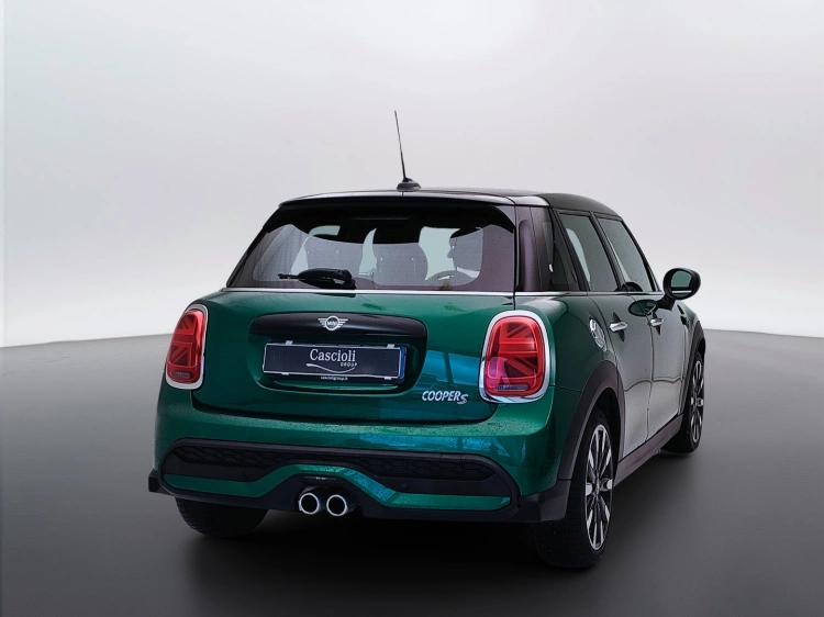 5 - MINI Cooper Mini 5p 2.0 Cooper S Yours auto