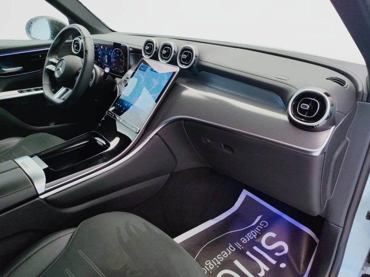 14 - Mercedes-Benz GLC 220 d AMG Line Advanced 4matic auto