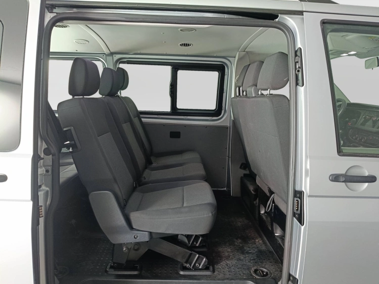 11 - Volkswagen T6.1 Transporter 30 T6.1 Transporter 30 2.0 tdi 110cv kombi Business p.c.