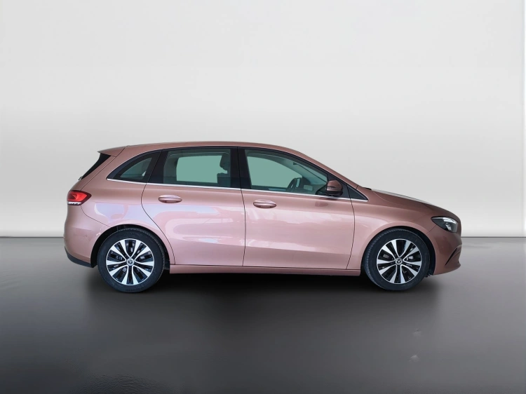 4 - Mercedes-Benz Classe B 180 d Sport auto