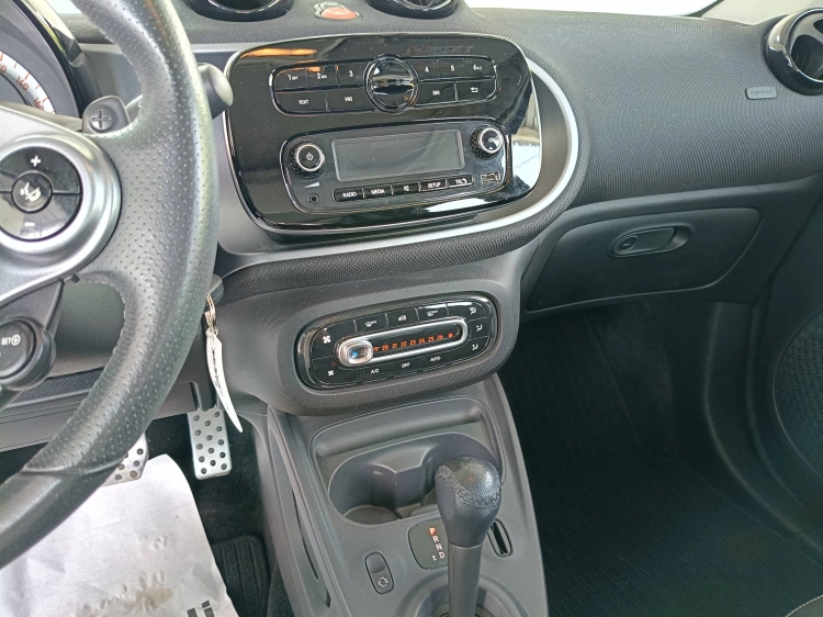 13 - smart forfour Forfour 0.9 t Passion 90cv twinamic my18