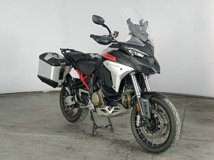 2 - Ducati Multistrada multistrada V4s Ralyye travel  radar