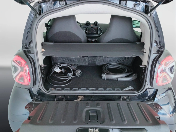 5 - smart fortwo Fortwo eq Pulse 22kW