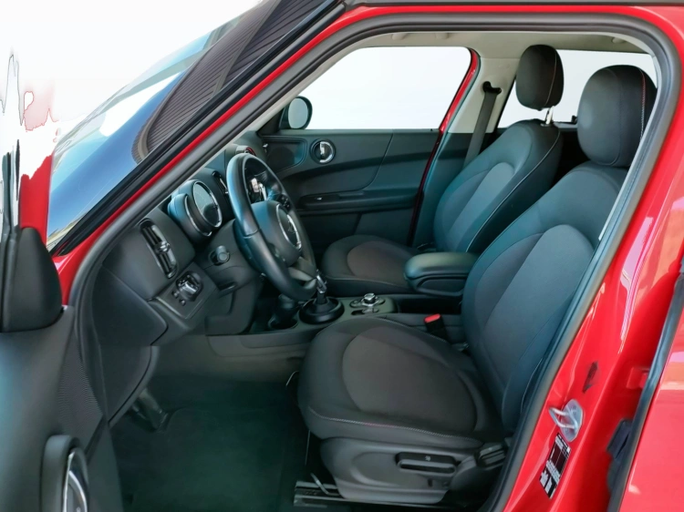 11 - MINI Countryman Mini Countryman 1.5 One D Northwood Edition auto