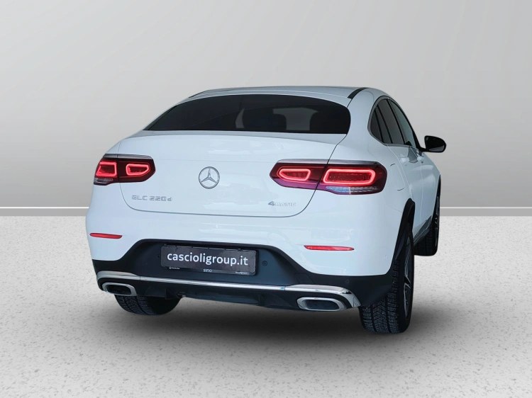 6 - Mercedes-Benz GLC Coupe 220 d Premium 4matic auto