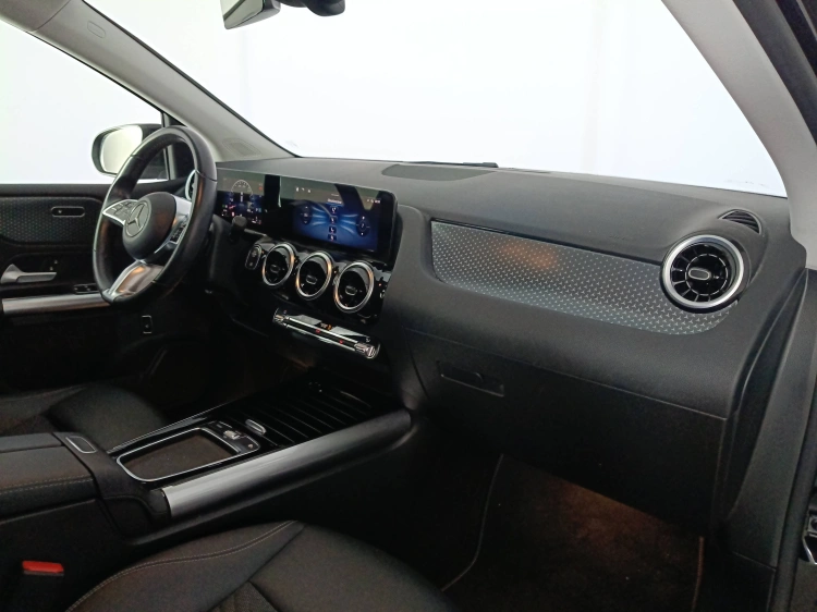 17 - Mercedes-Benz Classe B 180 d Progressive Advanced auto