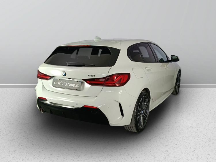 4 - BMW Serie 1 118i Msport 136cv auto