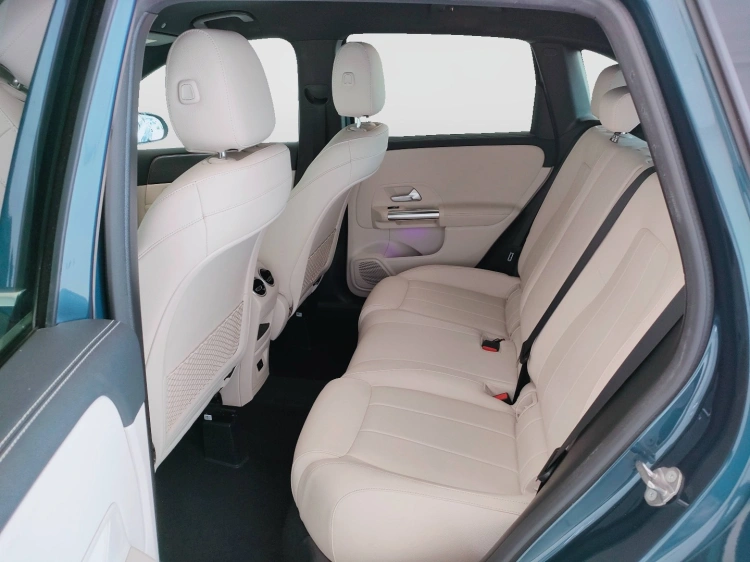 17 - Mercedes-Benz Classe B 180 d Sport Plus auto