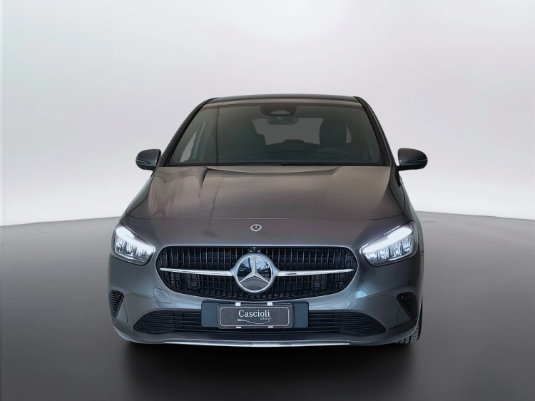 2 - Mercedes-Benz Classe B 180 d Street Edition auto