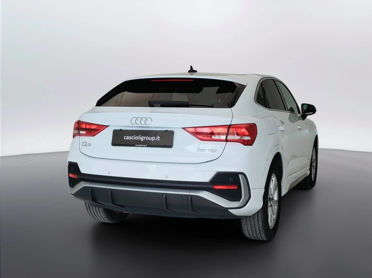 5 - Audi Q3 Q3 Sportback 35 2.0 tdi S line edition s-tronic